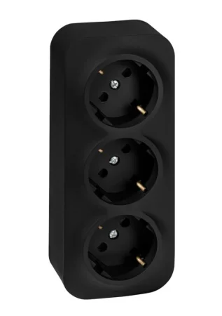 Розетка 3-м ОП "Quteo" 16А с/зазем  со шторками черный матовый 782473 (Legrand) *10