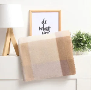 Плед Экономь и Я "Клетка" цв.беж, 150*180 см, пл.160 г/м2, 100% п/э, флис 9849861