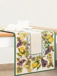 Дорожка на стол Жюра Виноград и лимоны зеленый бордюр 35х100см 08782