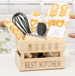 Набор подарочный  Best kitchen  полотенце,варежка-прихватка,кух.лопатка,венчик,губка 7075974  1