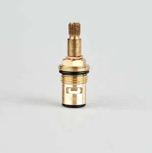 Кран-букса M18x1,5 керамическая M21 53мм 90° 20 зубцов Iddis 998CR532SM