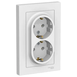 Розетка 2-м СП AtlasDesign 16А с заземл., с защитной шторкой, белая ATN000124 Systeme Electric