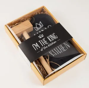 Набор кухонный "King of the kitchen",варежка-прихватка 20х28см, молоток деревян. 5468329 *1