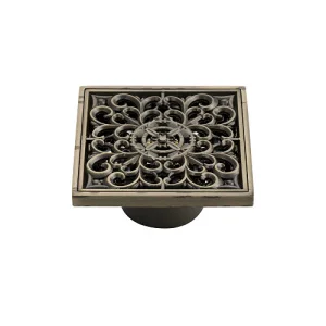 Трап с декором 100х100мм хром вертикальный с сухим затвором 00031 (Санакс)  1 100