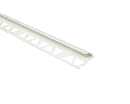 Угол наружный белый д/кафеля 9-10мм., 2,5м, Уп=25шт.