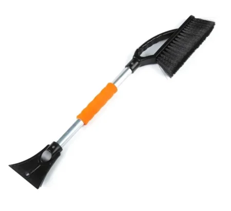 Щетка автомобильная для уборки снега со скребком 75см РемоКолор 60-6-053