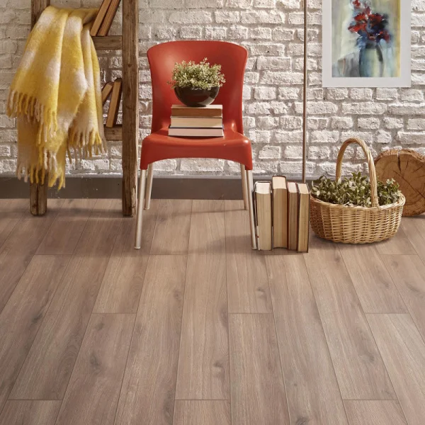 Ламинат Tarkett Vernissage 1233 TC-Lock Дуб Бурден 1292х194х12мм, 33 кл. 1,253м² (5шт)