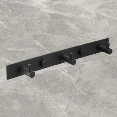 Планка с 3-я крючками Delphinium R011 102440 черный Планка с 3-я крючками Delphinium R011 102440 черный