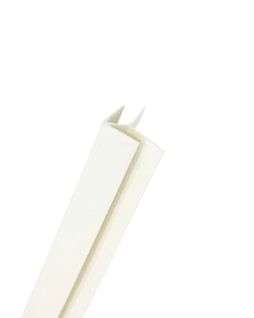 Внешний угол пластик - ВХ белый (22х25, паз 10мм.) 3м. Уп=30шт.