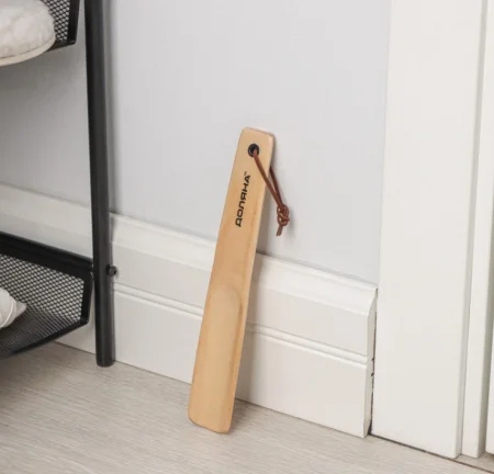 Ложка для обуви дерево 23х3,5 см  Доляна  светлое дерево 7069453  1