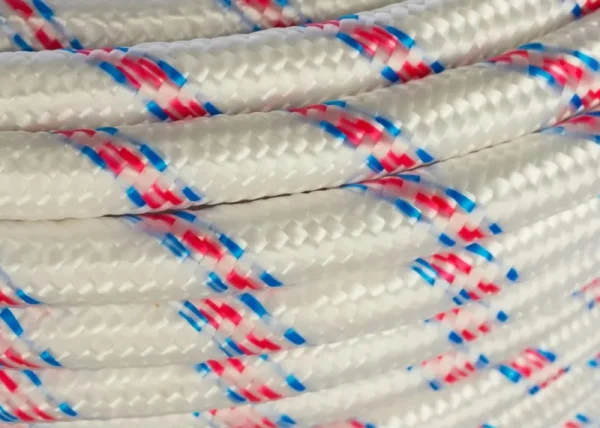 Фал плетёный полипропиленовый с сердечником 12мм L 100м 24-прядный Сибртех 93968 *1