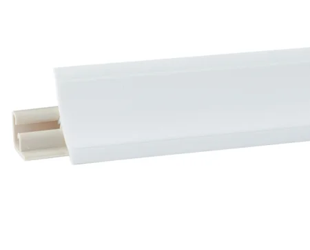 Плинтус для столешницы белый Скиф № 10 3м LB-23-600 Korner Плинтус для столешницы белый Скиф № 10 3м LB-23-600 Korner