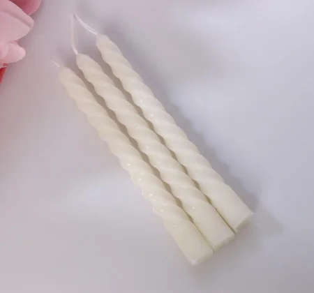 Набор свечей витых 1,5х15см 3 штуки белый 3636072 *1/