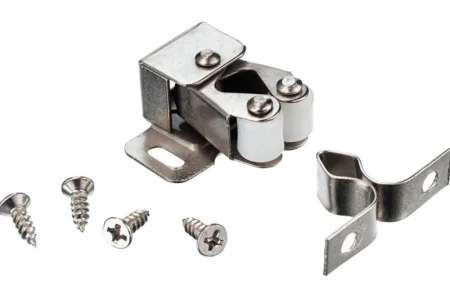 Защелка роликовая, цинк - пакет Tech-Krep 112593 *1