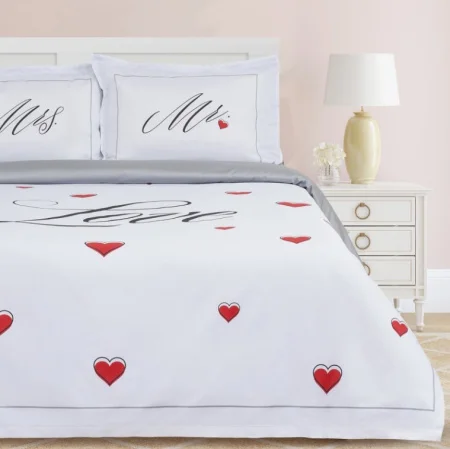 Постельное белье Этель 2сп Mr&Mrs 175х215см 200х215см 50х70+4см -2шт 100% хлопок мако-сатин 128г/м2 4695913