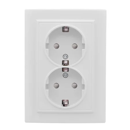 Розетка 2-м СП Минск 16А защ. шторки с заземл. бел. Basic EKF ERR16-128-100