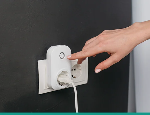 Розетка умная "Livi Socket" д/дистанц. управ. электроприборами (Livicom) *1