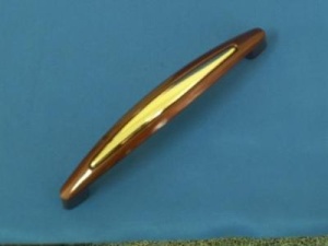 Ручка-скоба мебельная пласт 128 мм С2 (махагон/золото) М5605 *1/10