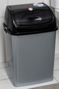 Ведро для мусора «Камелия», 18 л, цвет серебристый перламутр/чёрный 1761715 *1